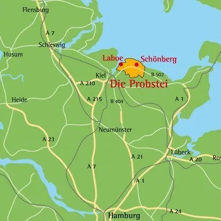 Ferienwohnung-dorette-in-stakendorf-mit-blick-ueber-den-dorfteich